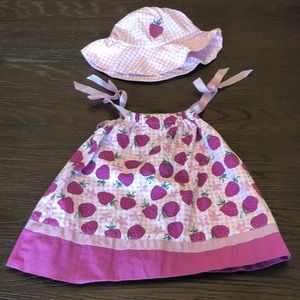 American Girl girl size 4 dress and s/m hat